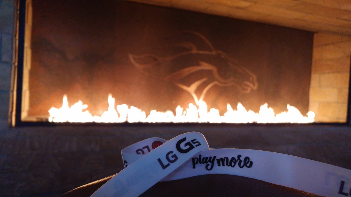 noahgkeeney's tweet image. #LGG5Denver event at Invesco Field at Mile High