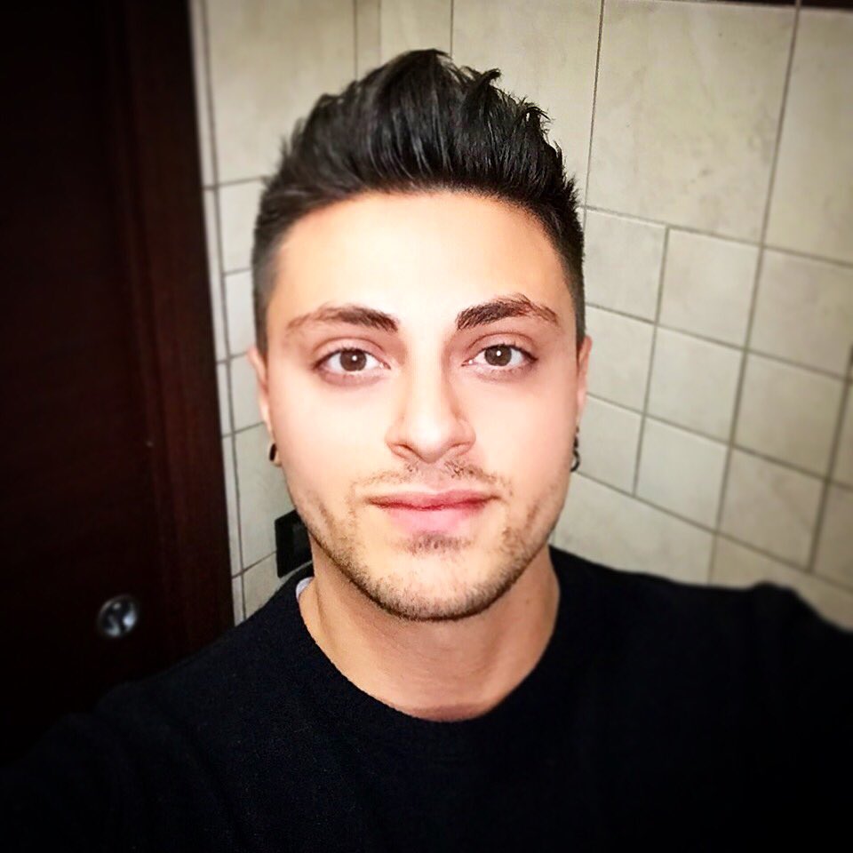 VirginioNero's tweet photo. Non immaginavo mi sarebbe mancata così tanto...me la porto in questi occhi e nel mio cuore strapazzato...
#lscm
V https://t.co/5fcisPDup5