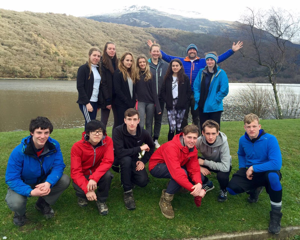 Congratulations to our yr12 students who completed their Gold Practice over Easter in Snowdonia.