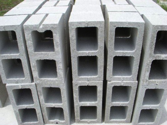 NigerianMedia's tweet photo. How To Start And Set Up A Profitable Cement Block Moulding Business In Nigeria - https://t.co/FvtRClx3np https://t.co/Yki0tXvjok