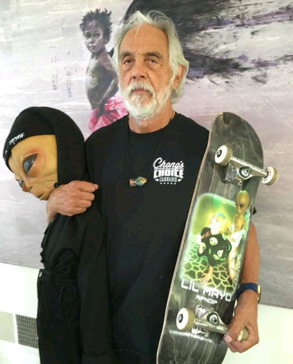 tommychong's tweet photo. Me n my bro are about to hit the park https://t.co/OjDhk6aBJE