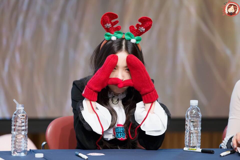pinkpanda210n's tweet photo. @woooziho914 https://t.co/QKyPyJMCuM