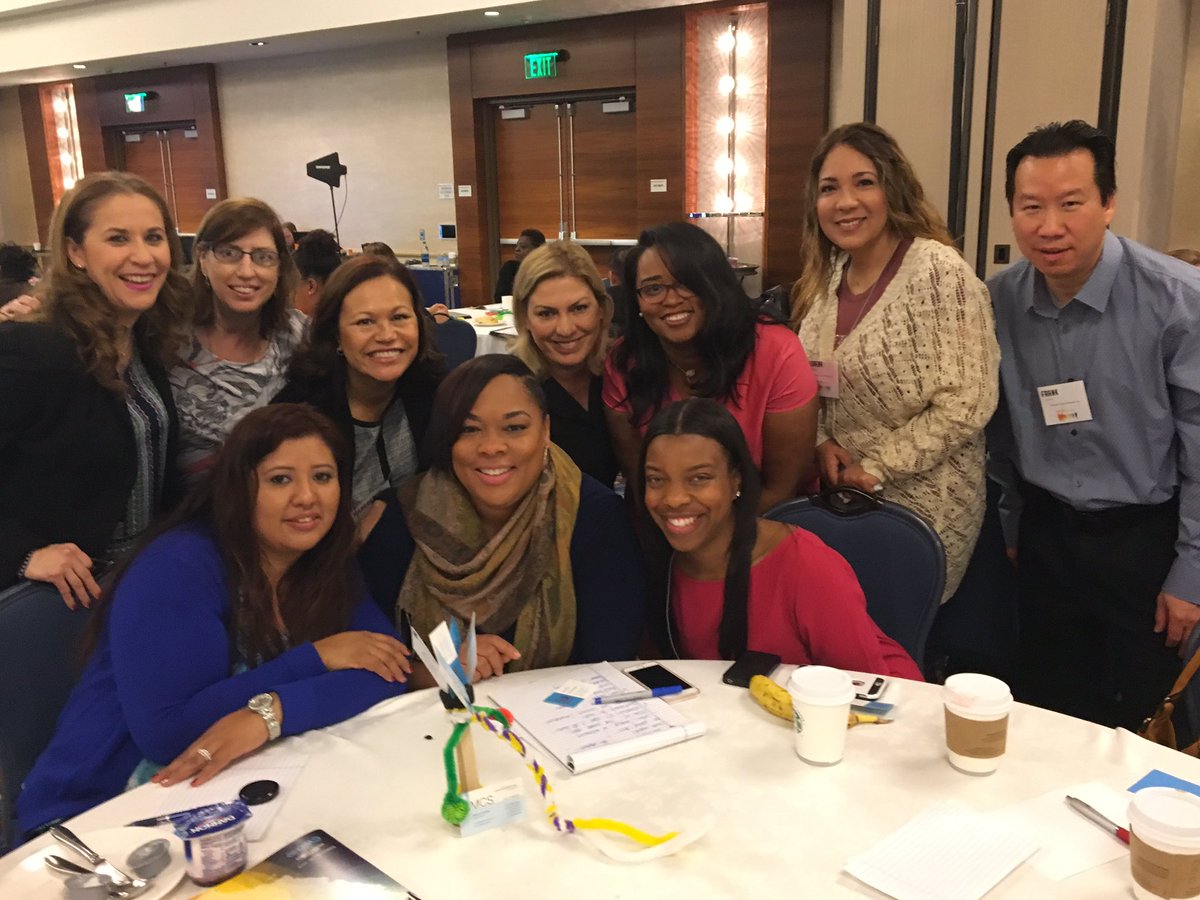 JVSSoCal's tweet photo. Our design team rocks! #CWASpring2016 https://t.co/eqDkB4SVer