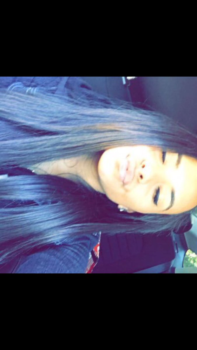 josephsaenz34's tweet image. ‼️‼️ 4K RT ‼️‼️ everyone help me out .. I mean she plays for CAL 😩😩😩 @jazmynjacksonn