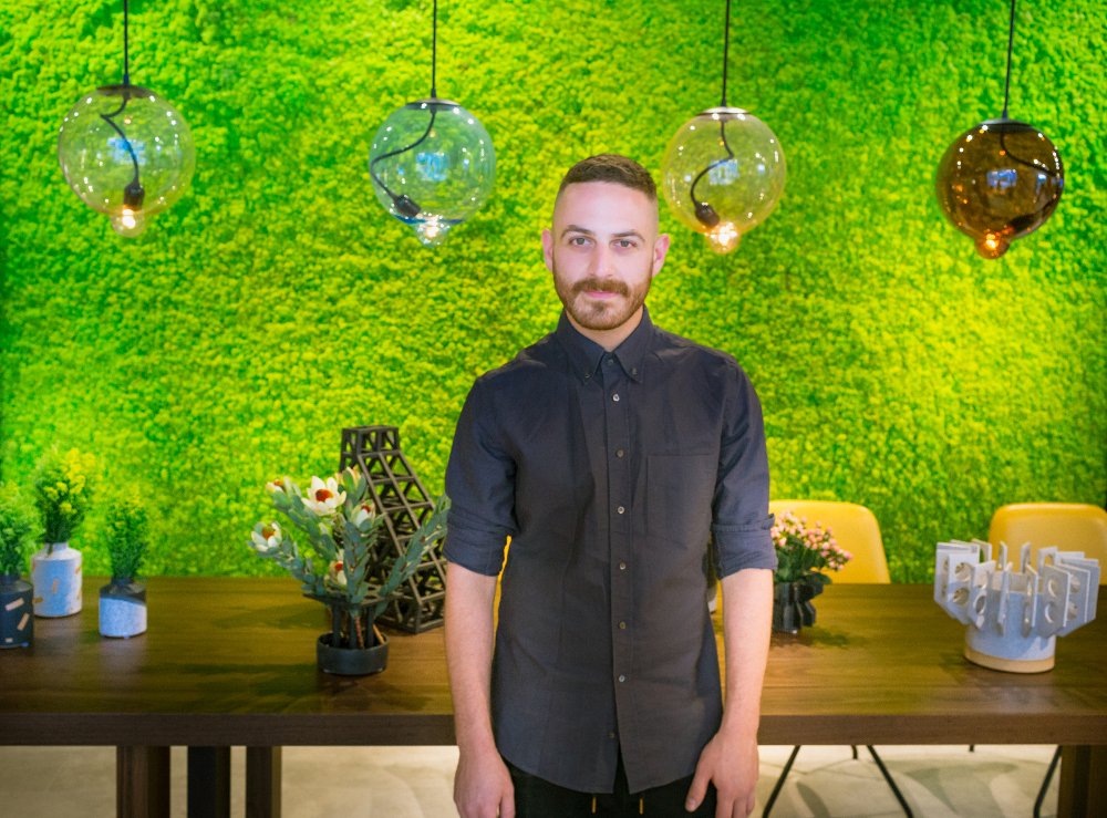MaisonObjet's tweet photo. Take a look at the cocktail reception in honor of Ben Medansky Rising Talent US West Coast at Poltrona Frau LA #MO16 https://t.co/iroiBoNNPr