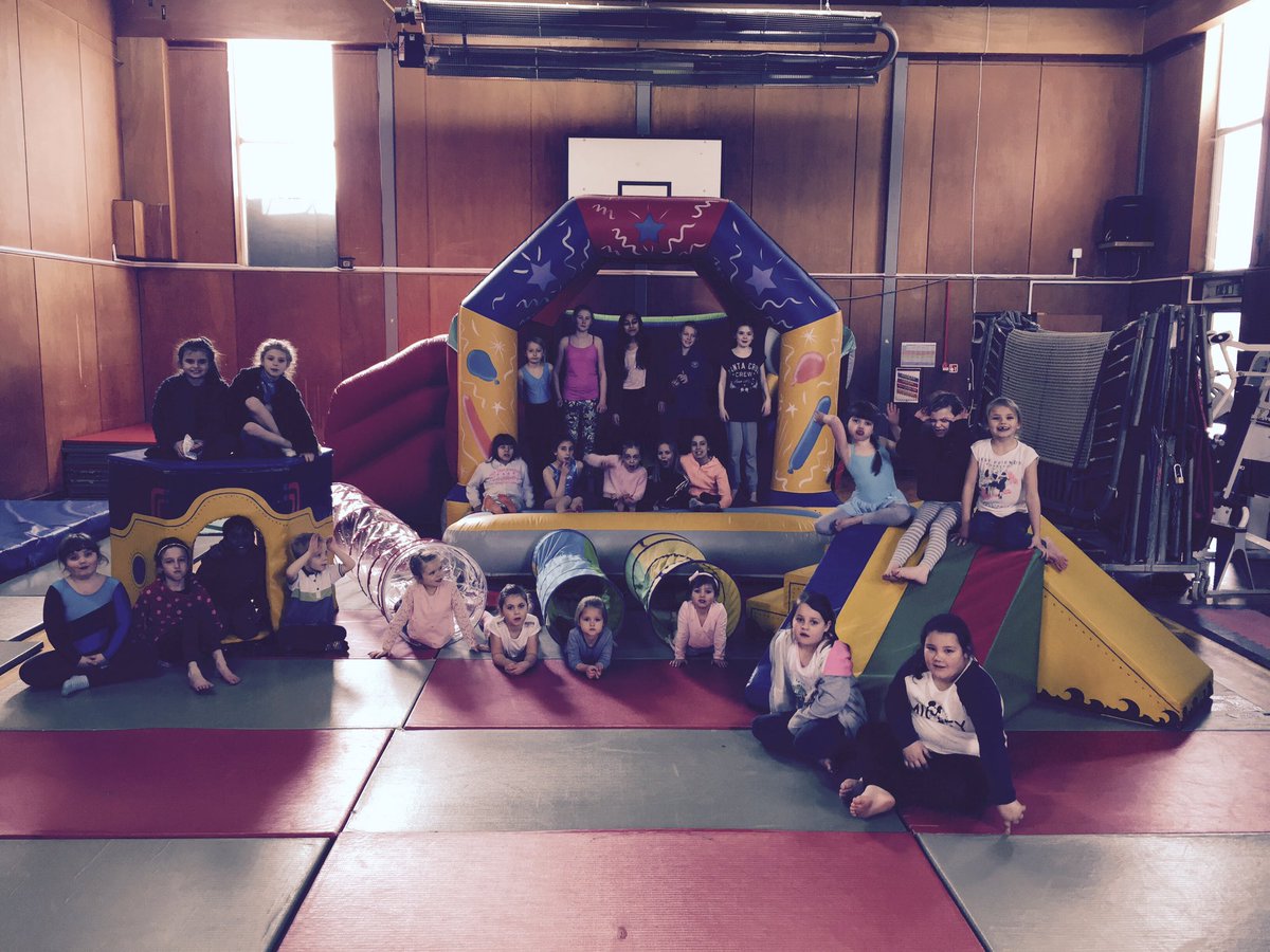 Dellar_SC's tweet photo. Easter Holiday Camps - Day 2

Massive thank you once again to all for a fantastic two days! Group pics below.. #DSC https://t.co/9gyh9KRn56