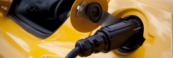 Vanavond wordt de #Tesla 3 gepresenteerd. Wat voor impact heeft elektrisch rijden eigenlijk? blog.zonnepanelendelen.nl/2016/03/extra-…