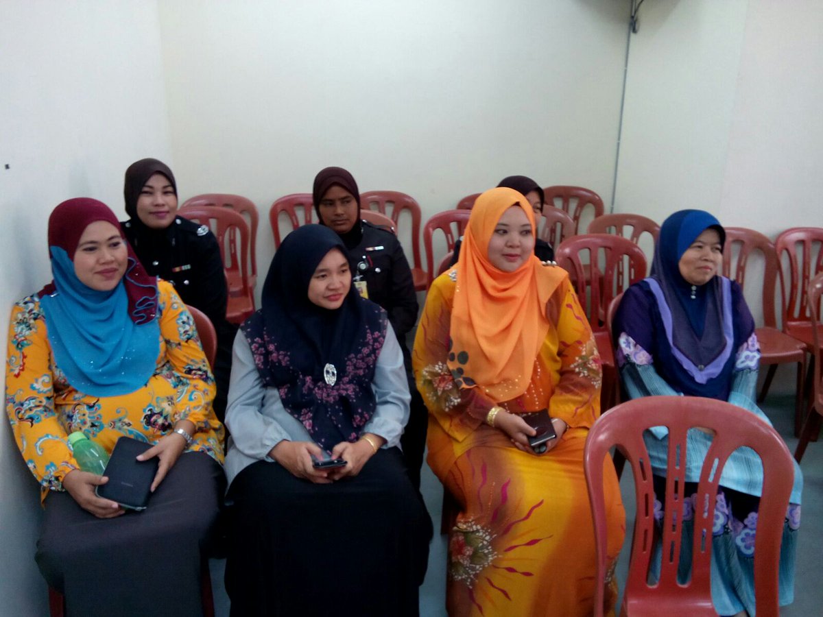 PKDungun's tweet photo. Mjlis Bacaan Yasin dan Tazkirah oleh Ust M. Zubair @penjaramalaysia @alnassif @KPPenjara @KDNPUTRAJAYA @Zahid_Hamidi https://t.co/FXOUNoRpDS