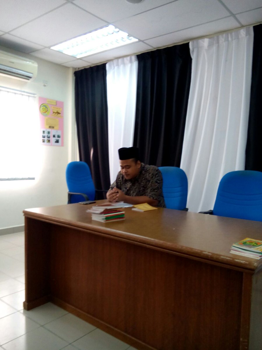 PKDungun's tweet photo. Mjlis Bacaan Yasin dan Tazkirah oleh Ust M. Zubair @penjaramalaysia @alnassif @KPPenjara @KDNPUTRAJAYA @Zahid_Hamidi https://t.co/FXOUNoRpDS