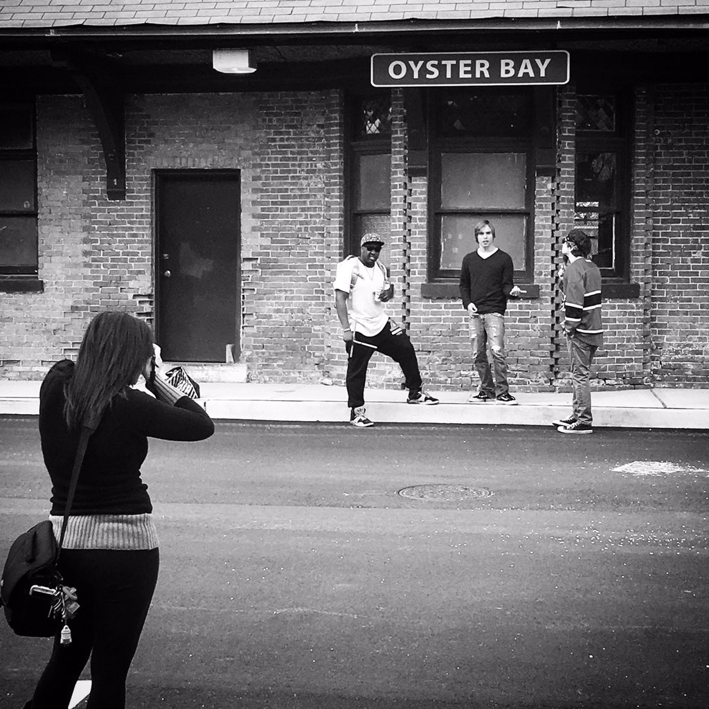 EchosystemAudio's tweet photo. #photo shoot #oyster #babies #photographer #recordlabel https://t.co/IuQ2mol7Gw