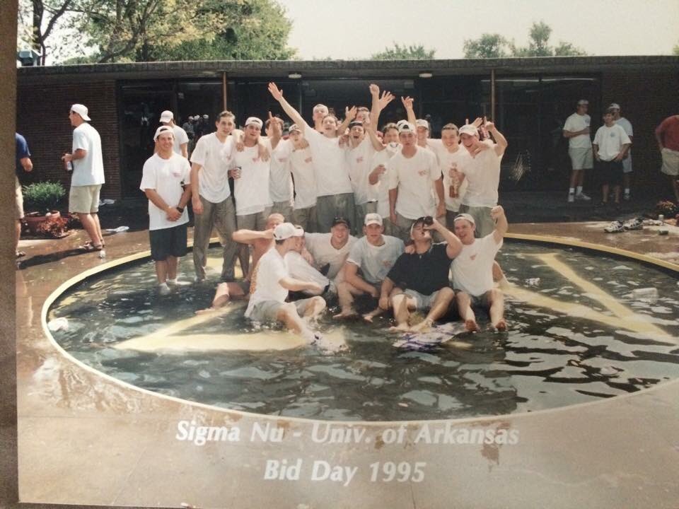 Throwback to '95 <a href="/UofASigmaNu/">Arkansas Sigma Nu</a>
