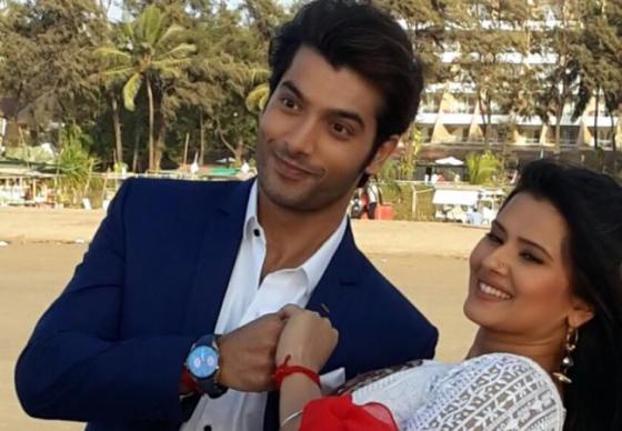 Rishi and Tanu in Kasam, Sshrad Malhotra and Kratika Sengar off screen image