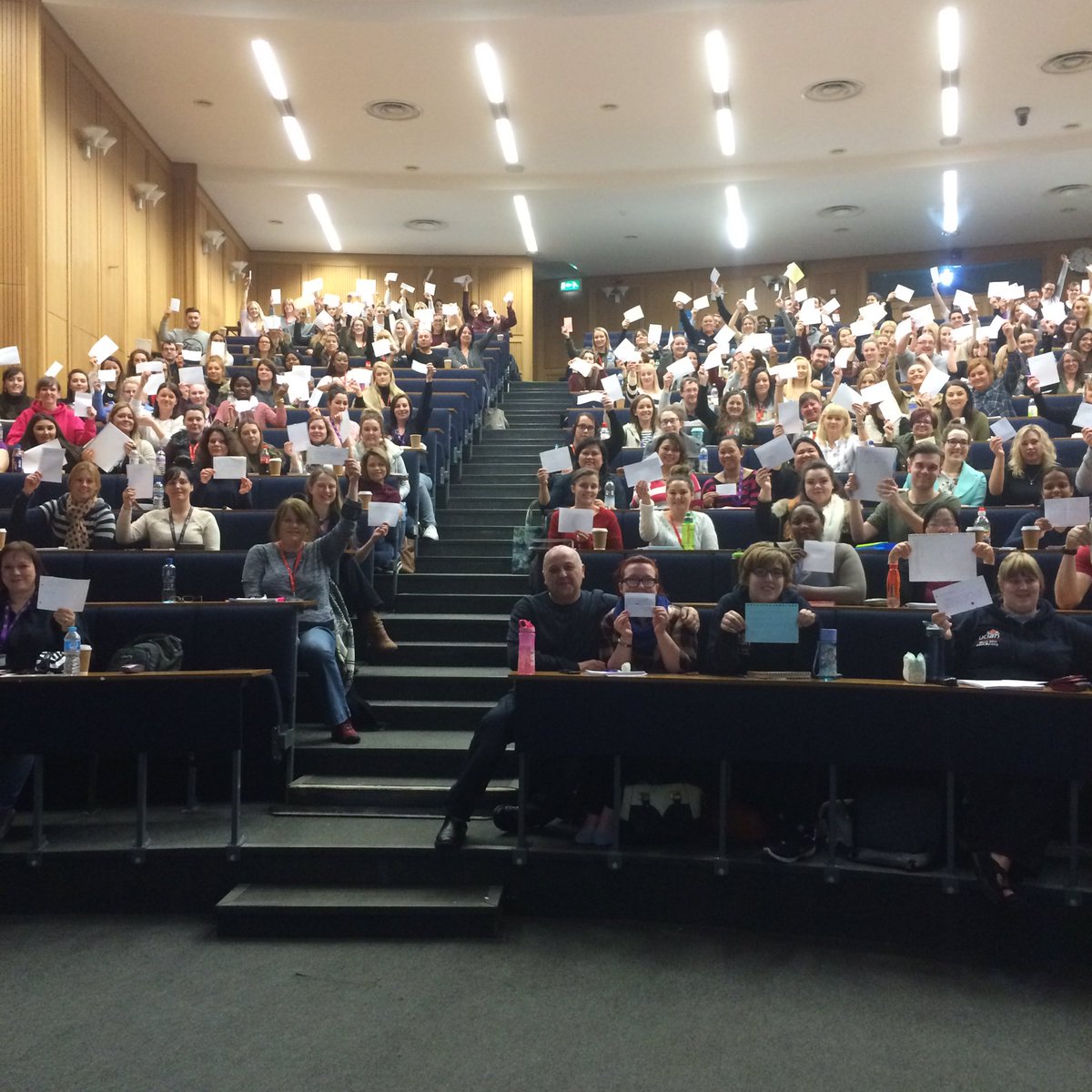 tommyNtour tweet picture