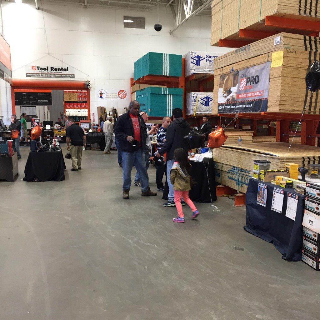 Marks2James's tweet photo. Pro event starting to heat up in 989#njmetroproapprecition https://t.co/cEngF11cCM