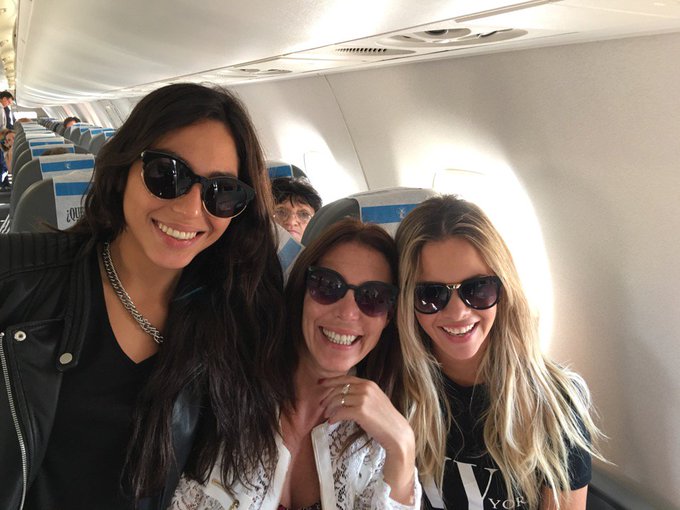 Volviendo a Bs as!! ✈️✈️ https://t.co/SIxHRnAzMF