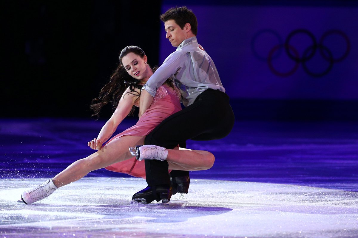 cbcsports's tweet photo. Any questions for Tessa and Scott? 
They'll be live on Facebook/CBCSports at 11:30 a.m. ET.
https://t.co/4F6N63DRRx https://t.co/MJJnOfPtbp