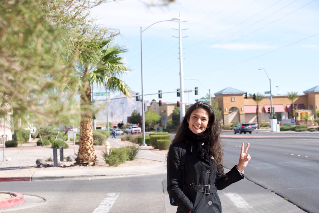 LnaMoon's tweet photo. Hey! Coucou des États Unis!
#usa #vegas #lasvegas #frenchgirl #henderson https://t.co/VN859wwbIg