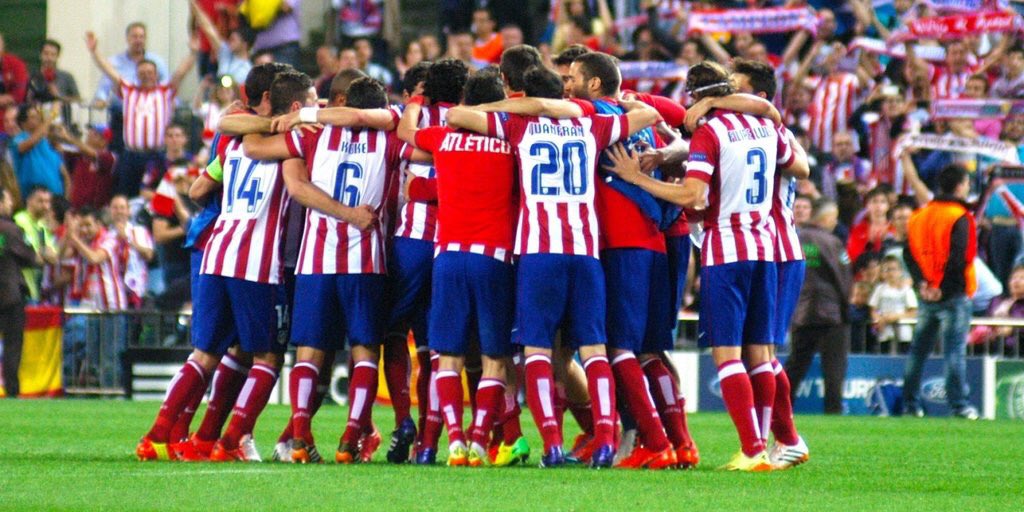 Todo_atleti's tweet photo. ¿Quieres ir al #AtletiFCBarcelona? 

Haz RT y sigue a @Todo_atleti y @sonyxperiaes Y PARTICIPA 

#XperiaZ5Champions https://t.co/zDMwROnqeY