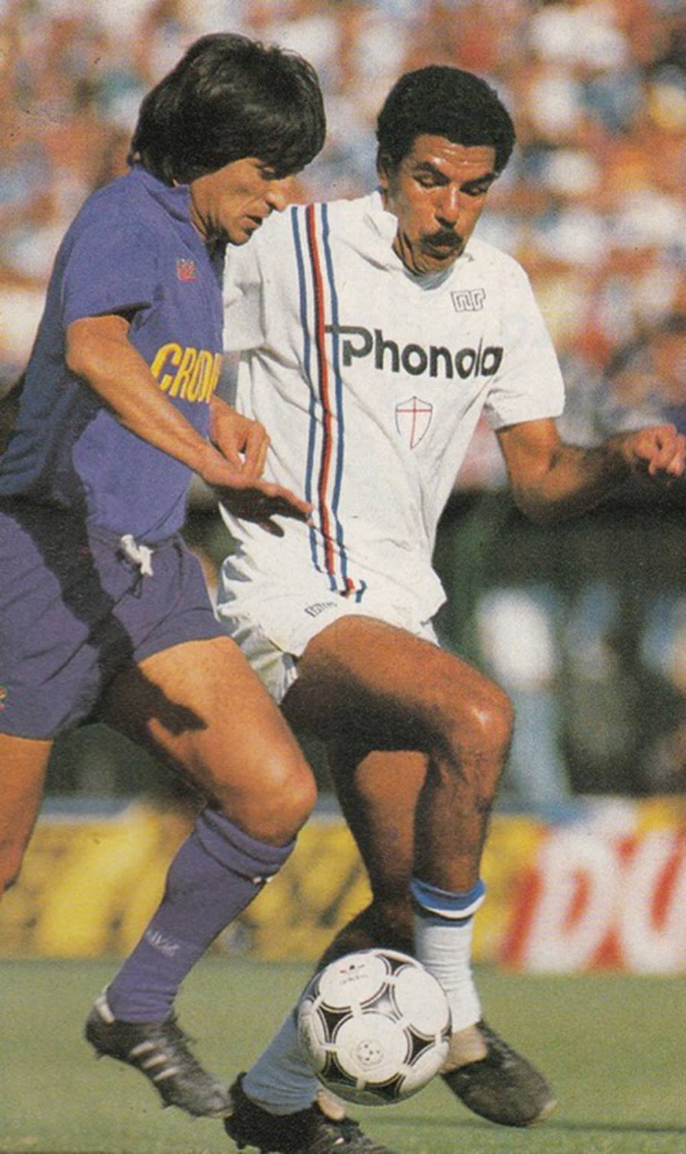 FOTOS HISTORICAS O CHULAS DE FUTBOL - Página 14 Ce4TeQ1WAAAG6Ij?format=jpg&name=large