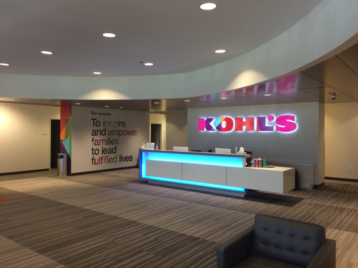 KohlsCareers's tweet photo. Welcome to Kohl's, where we inspire and empower families to lead fulfilled lives. #lifeatkohls #familypride https://t.co/1tq3JiHEUt