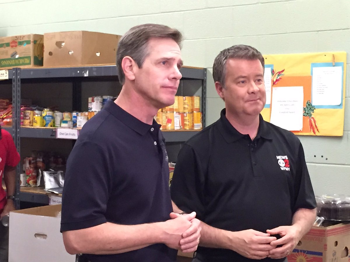 RT <a href="/GSOUrbanMin/">GSO Urban Ministry</a>: <a href="/WFMY/">WFMY News 2</a> and <a href="/Well_Spring_RC/">Well Spring</a> filming a PSA today for  #FeedGSO food drive 4/8-9