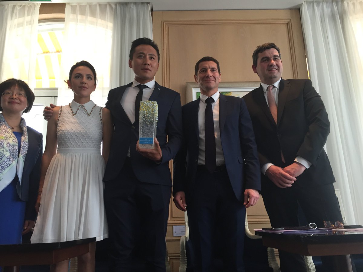 Cannes_France's tweet photo. Liu Ye chinese actor enthroned #Cotedazur ambassador in China by @davidlisnard @CarltonCannes #tourism #visitfrance https://t.co/9wnVxi5kyc