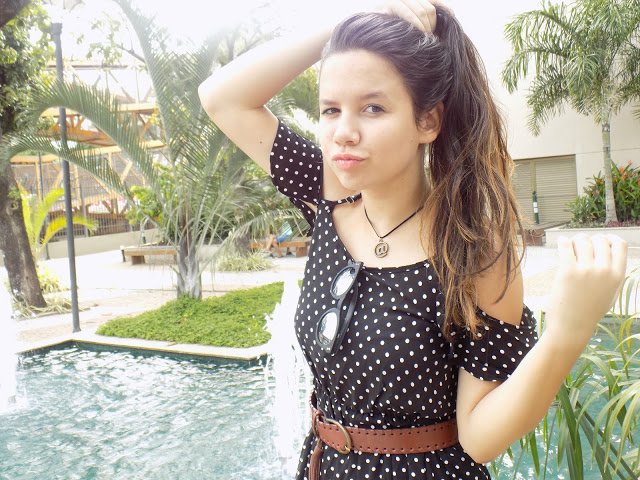 Saritabelezinha's tweet photo. Eu sendo linda! :B #meacho kkkk https://t.co/eQ2ZSYmtvD