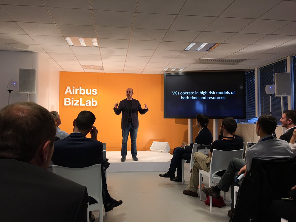 francoisgarcia's tweet image. Taking Risk ! #seedcamp boss .@cee on stage #airbusbizlab #bizlabdemoday