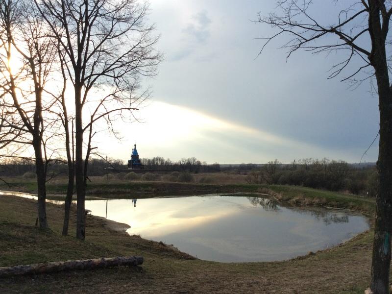 MoscowEscape's tweet image. В деревушке Крутово, что в 120 километрах от Москвы, появилась «русская Англия». «Туманный… t2p.pw/dgaW3TUo1b