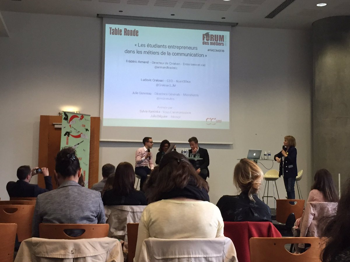 iam_vic_tory's tweet photo. #cestcomme découvrir des étudiants entrepreneurs dans la com' qui ont de l'audace !@ECSToulouse #FMCom2016 https://t.co/fwqQrKPfwi