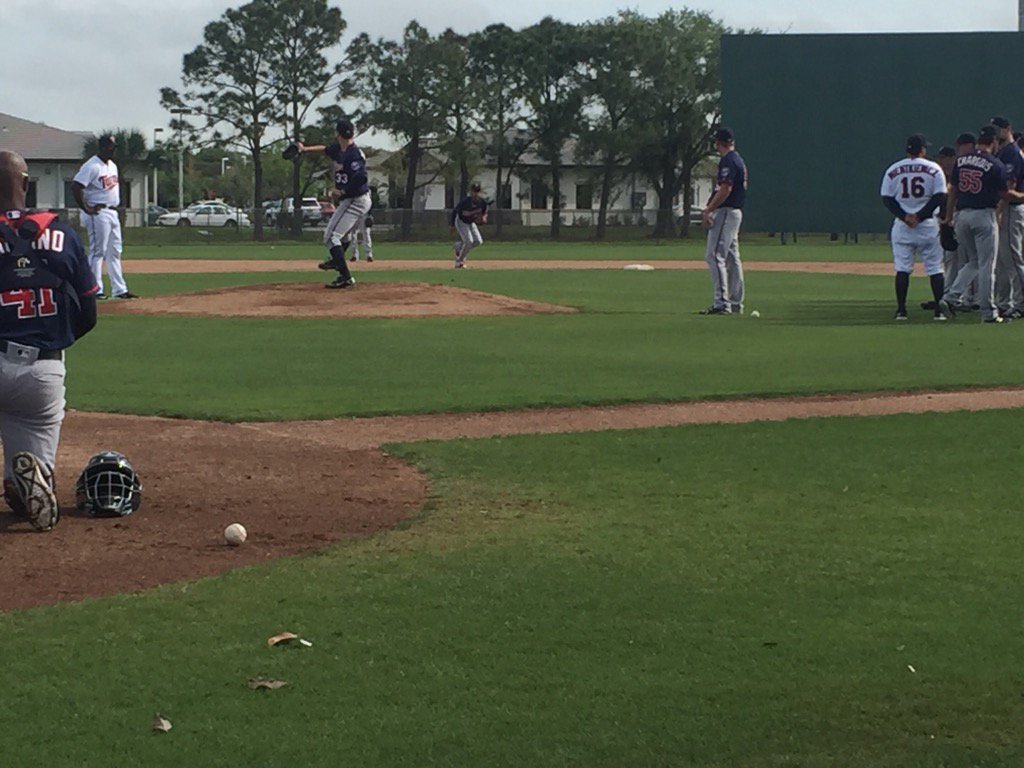 DrivelinePulse's tweet photo. Every throw counts. Even PFP's. #motusTHROW #springtraining16 #twins #motusPRO https://t.co/51zUqktjc1
