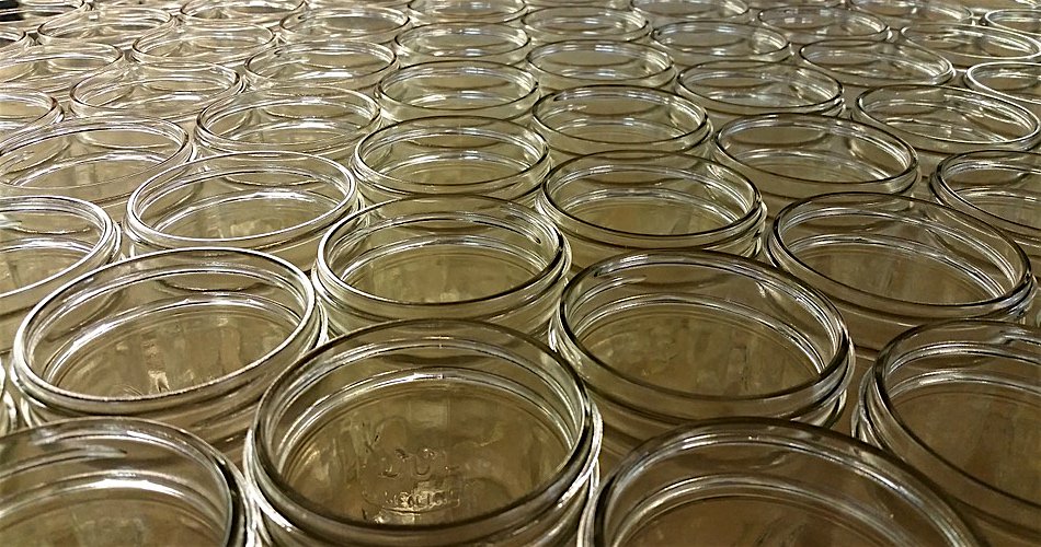 BritalyPost's tweet image. Jars of ‘Shoreditch air’ on sale for £20 a pop
britalypost.com/jars-of-shored…