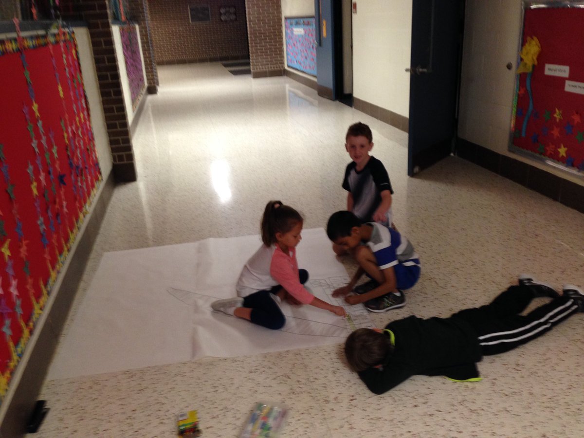 QCandoers's tweet photo. @QCandoers @WESTWOOD_ELEM.   A future in advertising? https://t.co/JcMI0vsRSc