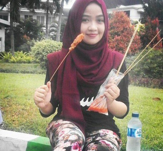 AremaMeme's tweet photo. SEMPOL nya enak :v
jadi pingin nafkahin yang megang #MadeInMalang #102NuhatKotaMalang https://t.co/MW2qFtEGMK