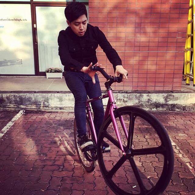 RSmusicXth's tweet photo. ไปปั่นจักรยานกับพี่มั้ยน้อง 😄🚴🏻 #laolom #laolomband #laolomfinally #rsfriends #yesmusic @g… https://t.co/O9KngpsaKn https://t.co/9j5xUFvhZB