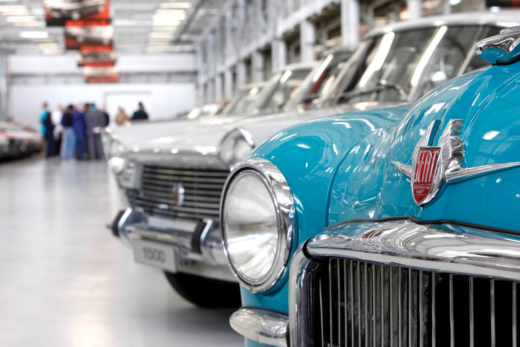 tuSEAT's tweet photo. Coches emblemáticos, clásicos y prototipos que han escrito nuestra historia. Descubre más en https://t.co/3Im9Brwcpl https://t.co/5v1MuKxFfk