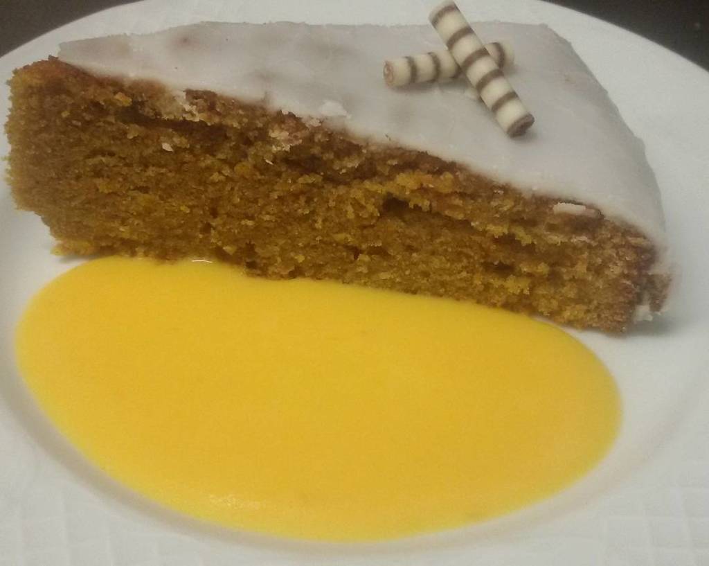 EmmaAarrietae's tweet photo. Mi primera carrot cake! 
Sin duda diferente...
#carrotcake #tartas #postres #cocinacasera #dulces #cakemenu #chocol… https://t.co/gtAFY9gM2N