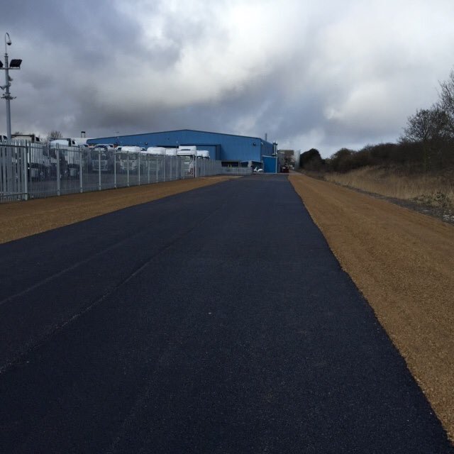 NB_Construction's tweet photo. New access road /car park in Wisbech! #Wisbech #road #Tarmac #accessroad #carpark https://t.co/Xy2YMd0kWi