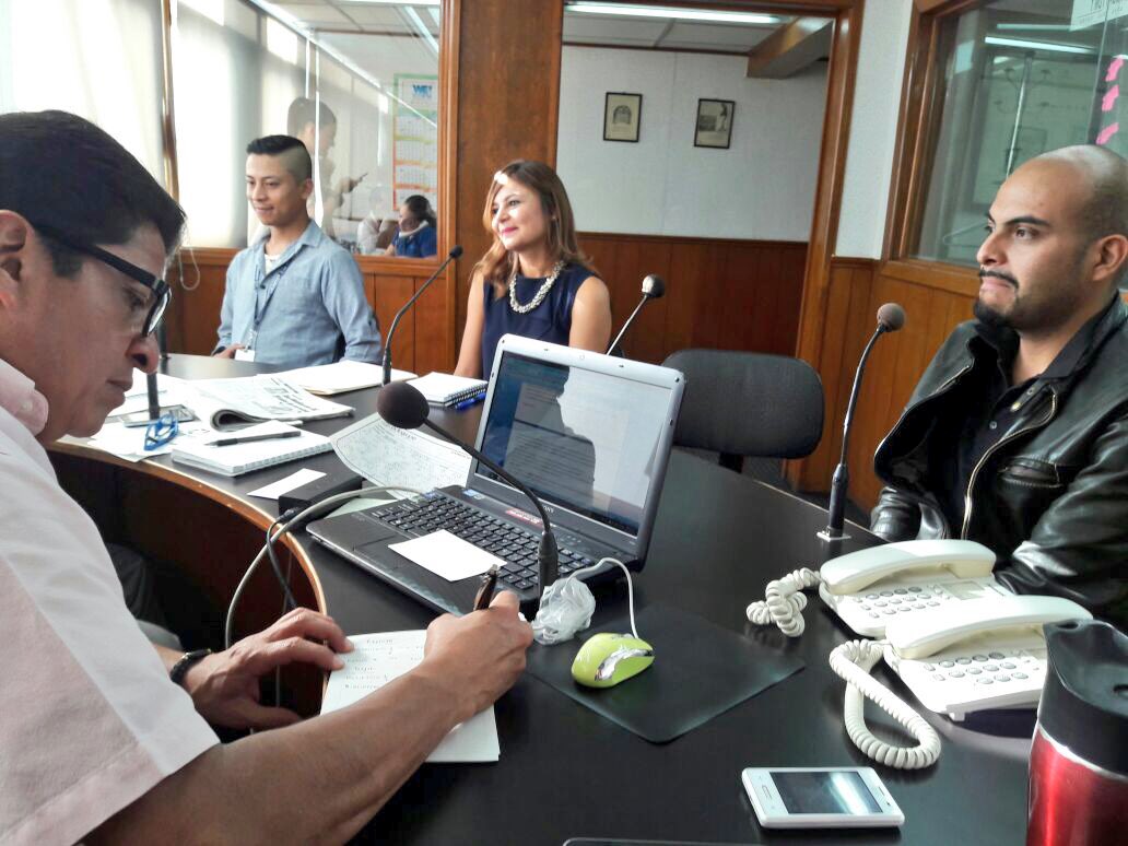 NoticierosRG's tweet photo. Estamos con @IsaOrtizDIF y @MarcoRizo1 quienes nos informan sobre la próxima #JornadaInclusiónPCD en Irapuato. https://t.co/w80x7cpCxU