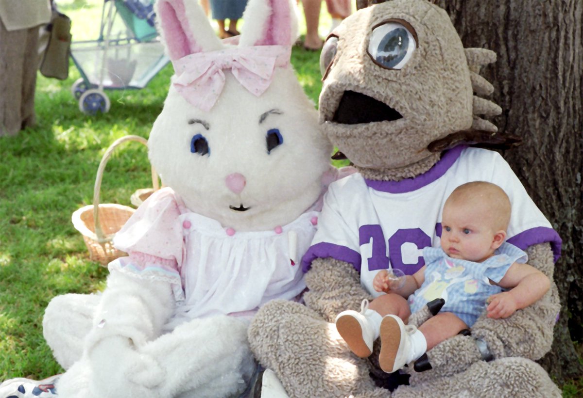TCU's tweet photo. Easter may be over, but we couldn't resist a #ThrowbackThursday like this from 1998! #SuperFrogAgesWell https://t.co/YEeUxdcxKl