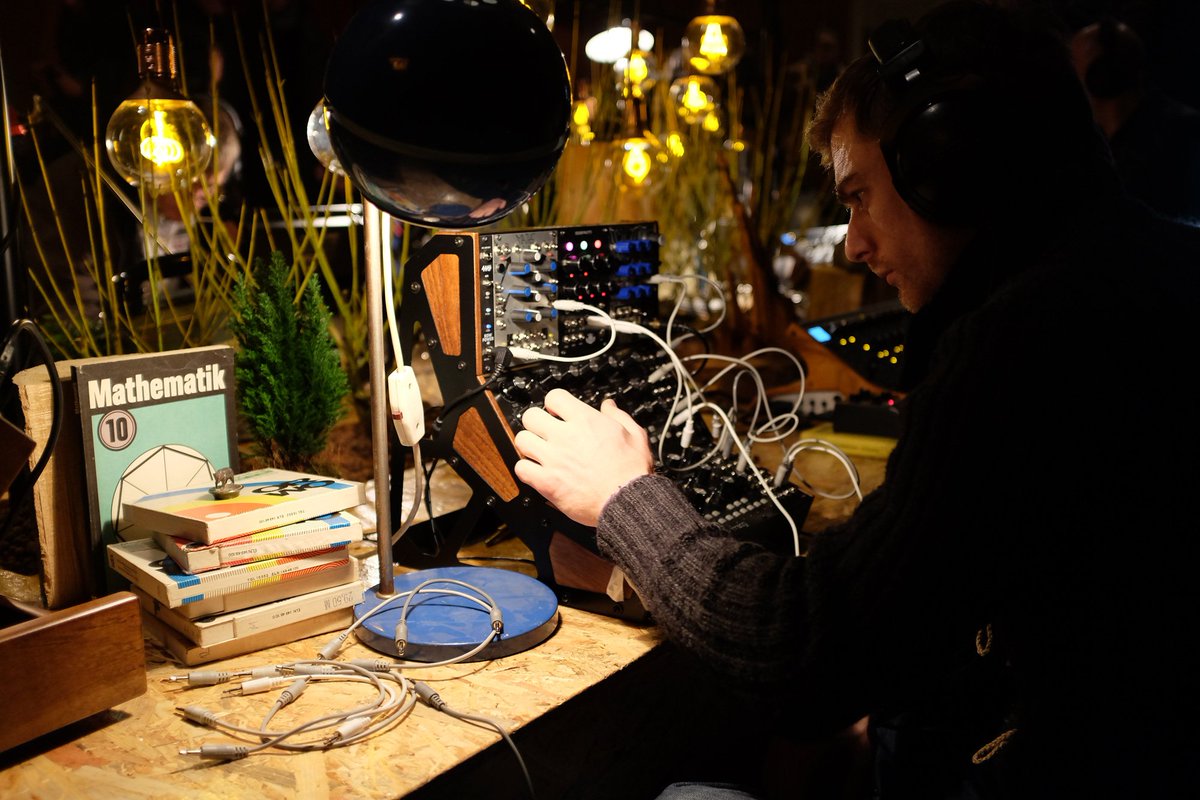 moogmusicinc's tweet photo. It's a bird, it's a plane... #Superbooth16.  #moog #moogisland https://t.co/jje9f2iSib