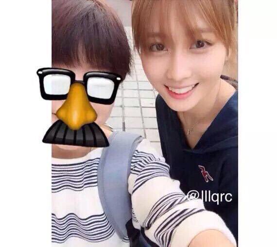 TwiceMomoPics tweet picture