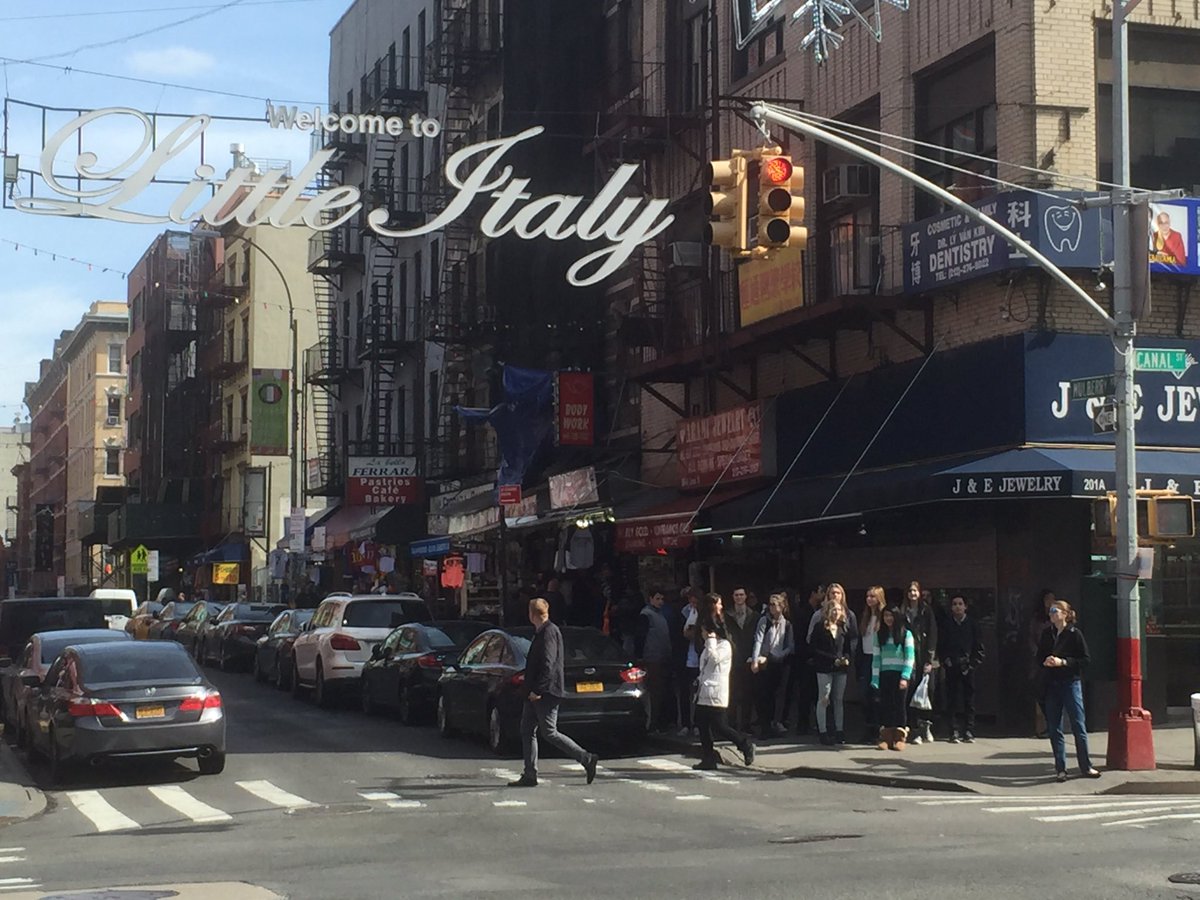 JacobsHammer's tweet photo. @JDCHS @VanessaHJacobs #littleitaly https://t.co/pvSLB421OV