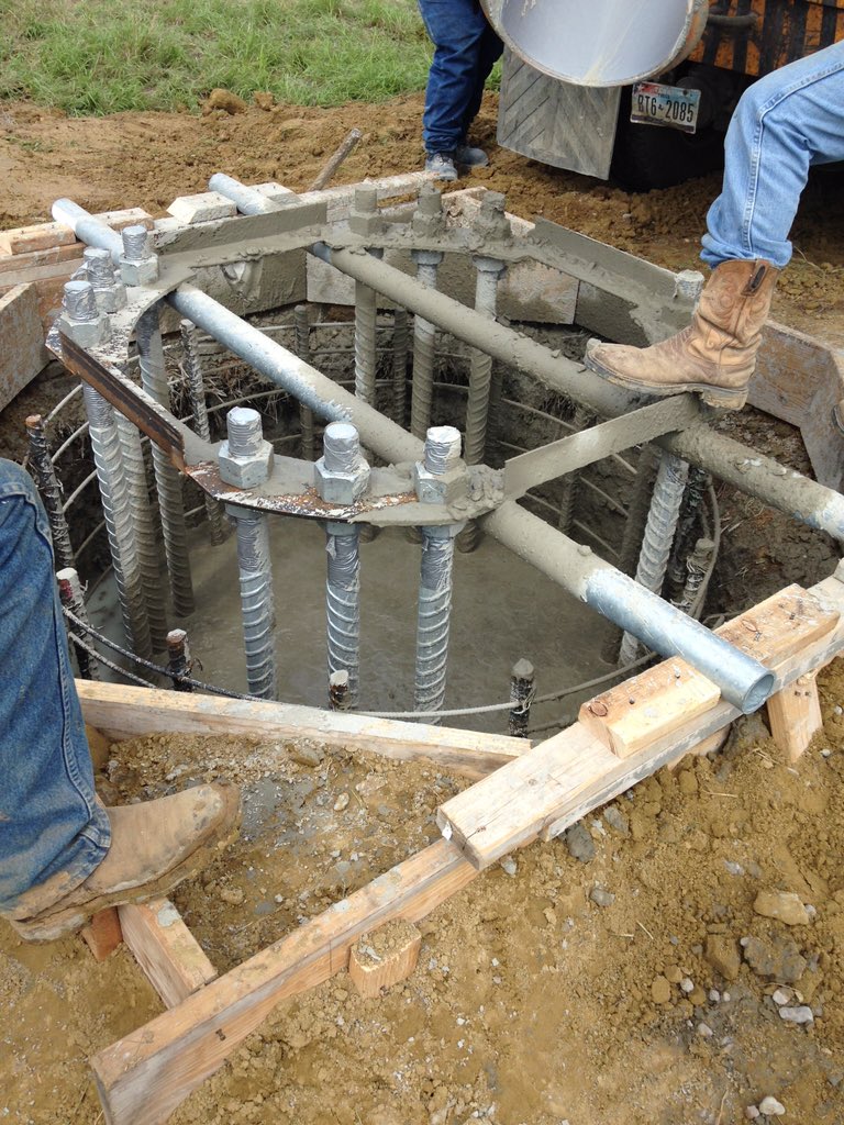 ShadeTreeNTWK's tweet photo. Pouring a monopole foundation https://t.co/YwehNbonu3