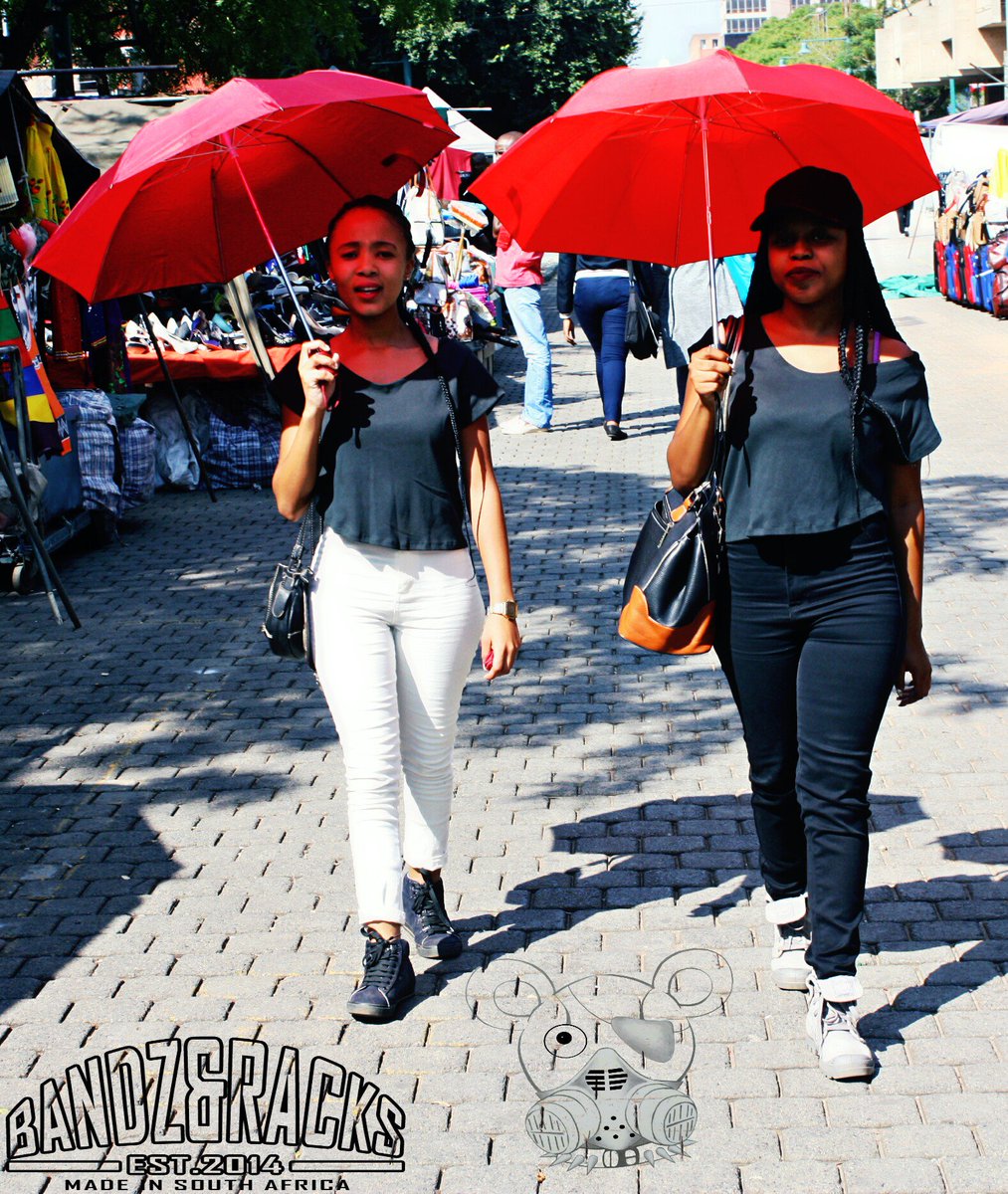 Bandz_Racks's tweet photo. New crop top collection now available for only R200 each https://t.co/L3h4fbz3C5