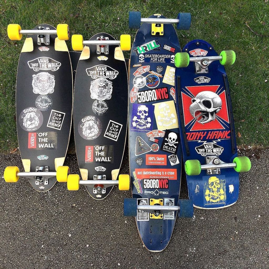 alistairkerrphotography / Must be <a href="/trackertrucks/">Tracker Trucks</a> Thursday, fast tracks and darts all day long...
#trackertrucks #lo…