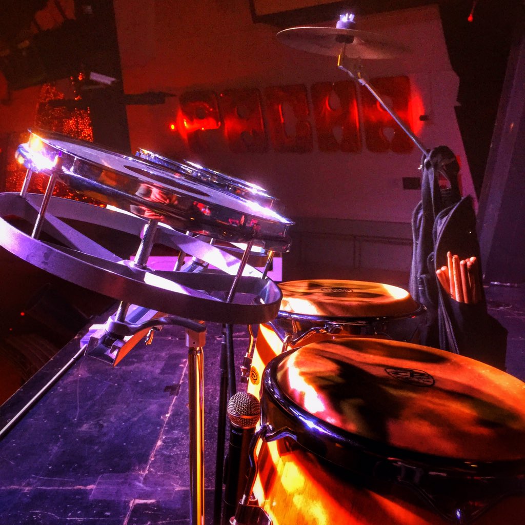 Setup &amp; soundchecked at @pachalapineda for <a href="/Etonmessy/">Eton Messy</a>. I'm on w/ <a href="/djnickholmes/">Nick Holmes</a> @djbenclarke. 🍒🙌🏼🔊 #saloufest #salou