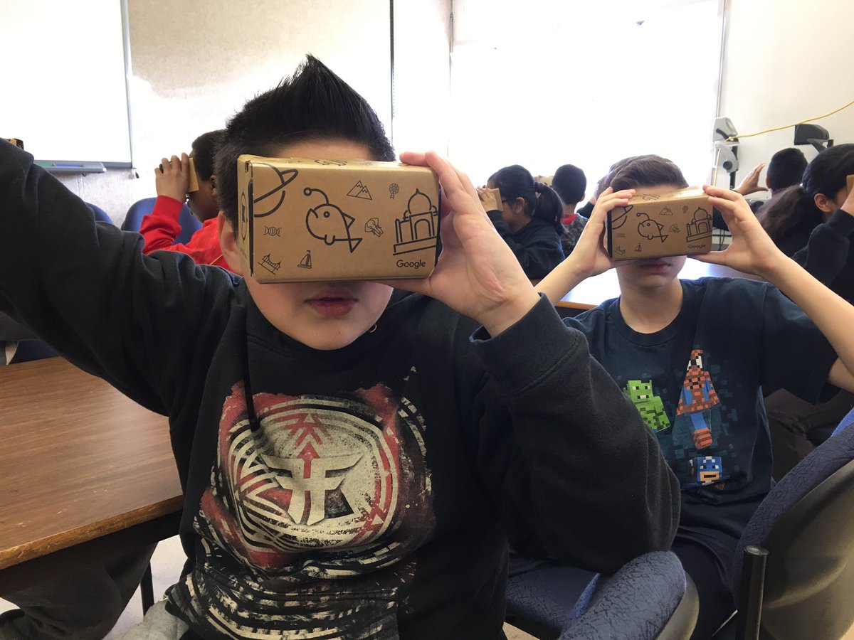 DivisionW's tweet photo. Huge thanx 2 @googlecardboard &amp; #GoogleExpeditions 4 the outstanding journeys @SHECommons w/ #sd36learn Ss #pltech https://t.co/5Sb6pyNFmC
