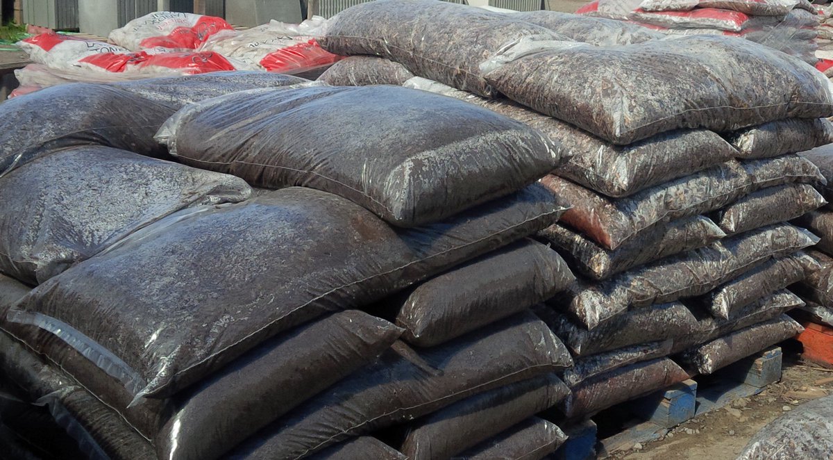 AdvBranded's tweet image. Visit our #Soil, #Stone &amp;amp; #Mulch bag page for all your Garden Centre needs! advpackaging.com/sandsoilmulch.… #gardencentre