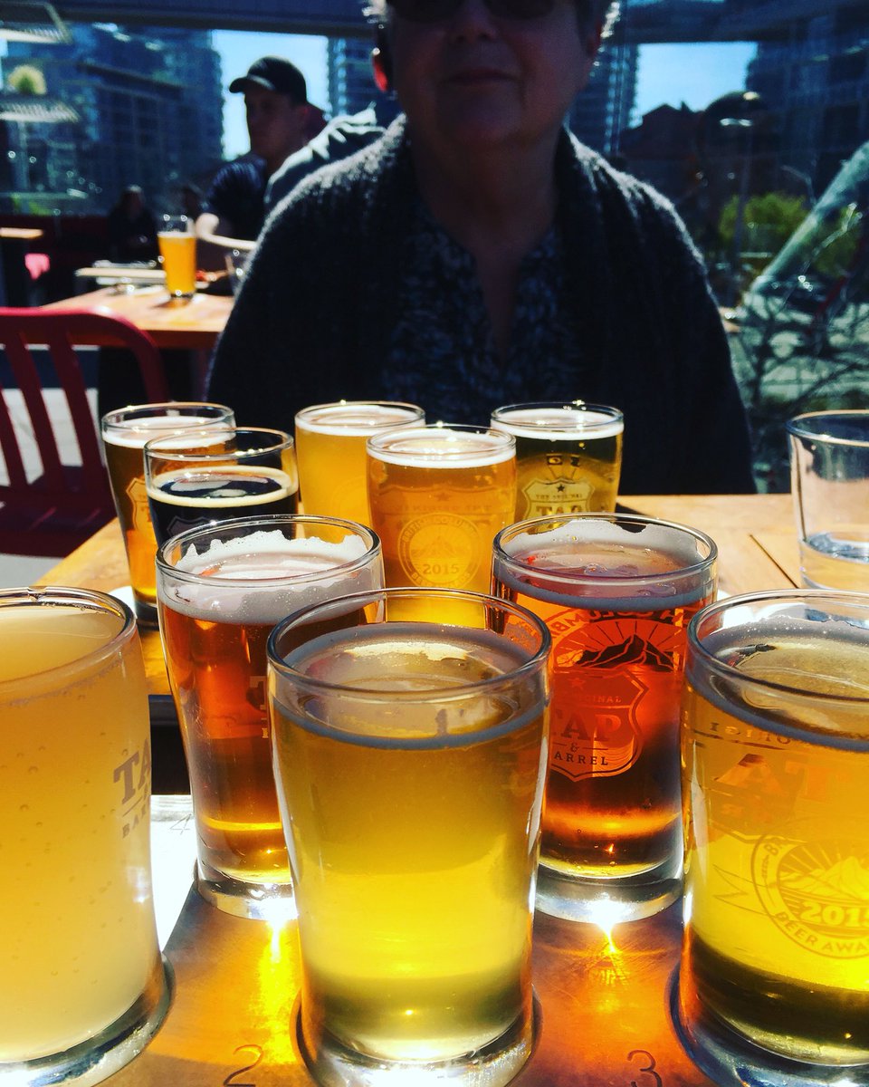 AlliEvolution's tweet photo. Thursday lunch with mom at @TAPvillage. Love this place! #yvr https://t.co/JcKXVwNbL5